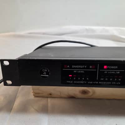 Samson CR-2 Concert TD Series DBX Noise Reduction VHF-FM Ch 8 Receiver image 3