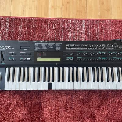Yamaha DX7IID 16-Voice Synthesizer 1986 - 1989 - Black