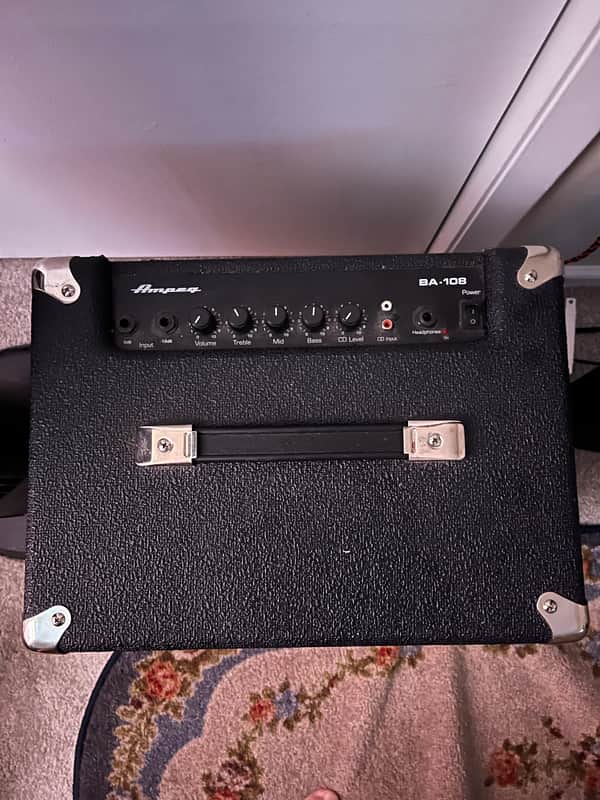 Ampeg BA-108 25-Watt 1x8" Bass Combo 2007 - 2013 - Black image 1