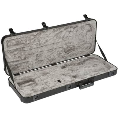 Fender Deluxe Molded Strat/Tele Case - Black image 3