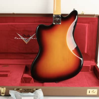 Fender Custom Shop 1967 Jazzmaster DLX Closet Classic 3A Rosewood Fingerboard 3-Color Sunburst CZ585457 image 2