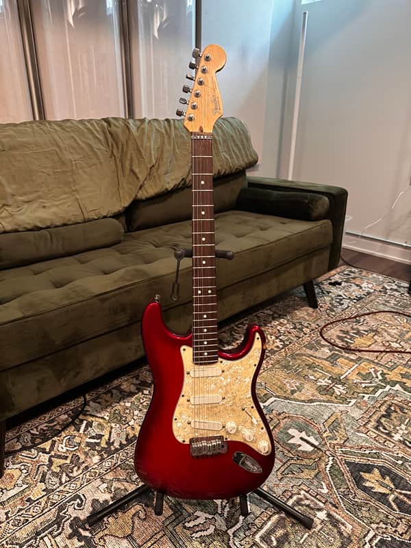 Fender Strat Plus Deluxe Electric Guitar | Reverb