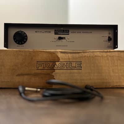 Shure M62V Level Loc Audio Level Controller Limiter 1969 - 1977 - Silver image 8