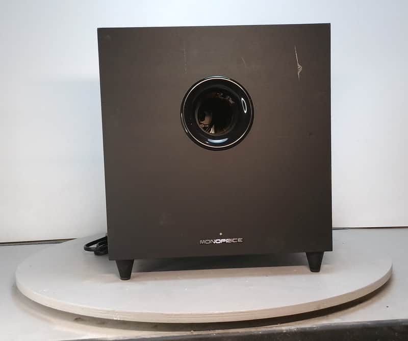 Monoprice MPRSG-5.1 Subwoofer Powered Home Theater 5.1 Channel Speaker System image 1
