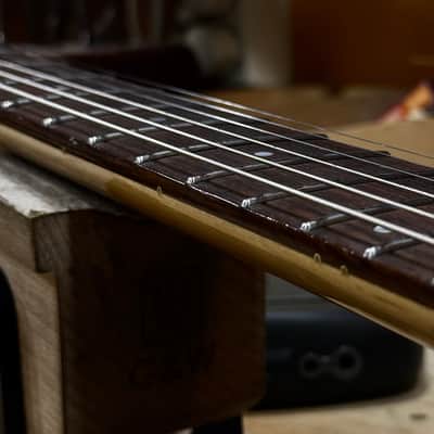Daro guitars MODEL P Goldfoils 2024 - Black burst nitro gloss image 5