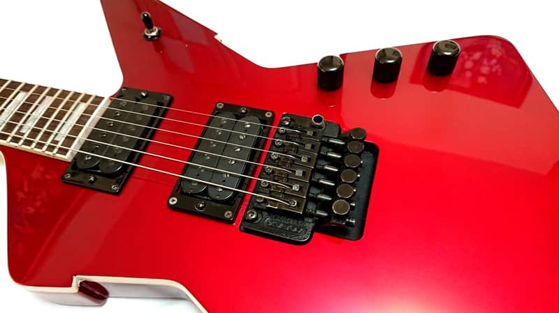 PEAVEY ROTOR EXP Floyd Rose in Candy Apple Red + Explorer Padded