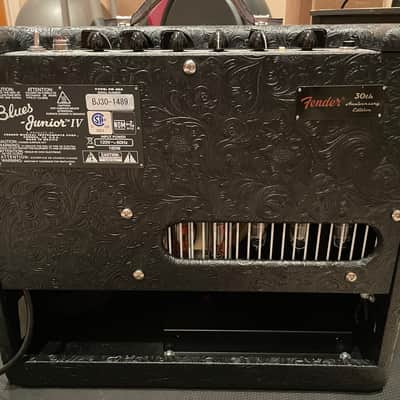 Fender Blues Junior IV 30th Anniversary 15-Watt 1x12" Guitar Combo 2025 - Black Western w Fender Padded Cover Bild 2