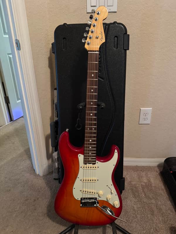Fender American Elite Stratocaster with Rosewood Fretboard 2016 - 2019 - Aged Cherry Burst with American professional II pickups/wiring harness