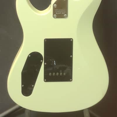 Yamaha RGX 110 1987- 91 - Pearl White image 7