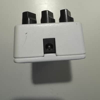JHS 3 Series Flanger 2021 - Present - White image 4