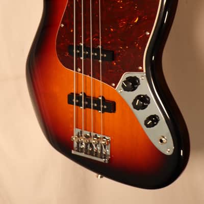 Fender American Professional II Jazz Bass Sunburst Rosewood Fretboard with deluxe hardshell case + COA 2025 image 7
