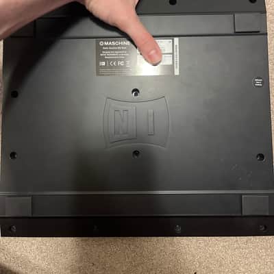 Native Instruments Maschine MKII 2010s Black image 2