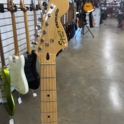 Squier Vintage Modified Stratocaster - Black - Used image 2