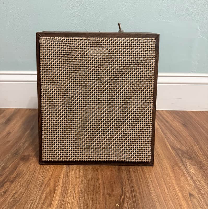 Vintage 1971 Utah 8" Guitar Speaker Cab in Mid-Century Slant Front Cabinet image 1
