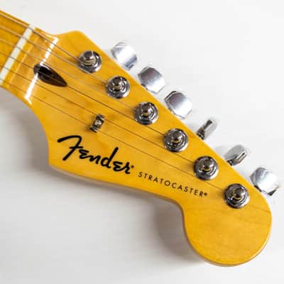 Fender Stratocaster Standard 2025 - Blue Metallic image 4
