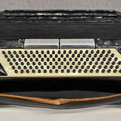 Slate Pancordion Crucianelli Panaramic Piano Accordion LM 41/120 Ready To Play image 12