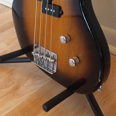 Washburn Bantam XB100 Tobacco Burst Bass (2000) image 6
