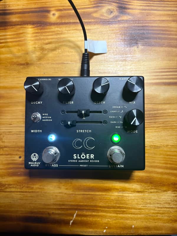 Walrus Audio Slöer Stereo Multi-Texture Reverb