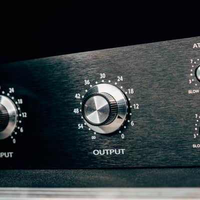 Warm Audio WA76 Limiting Amplifier 2014 - Present Black image 3