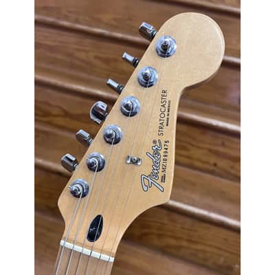 SECONDHAND Fender 2001 Standard Stratocaster, Made in Mexico - Sage Green Metallic image 3