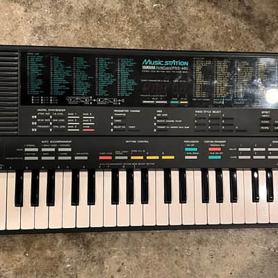 Yamaha PSS-480 Portasound Musicstation electric keyboard synth