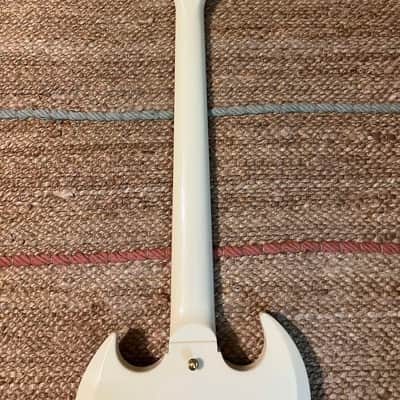 Gibson Custom Shop '63 Les Paul SG Custom Reissue w/ Maestro Vibrola Classic White VOS image 9