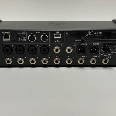 Behringer X Air XR12 12-Input Tablet-Controlled Digital Mixer 2015 - Present - Black image 1