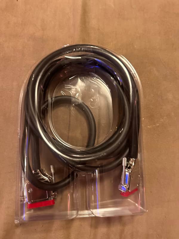 Mogami Db25 to 8 male xlr 15’ snake image 1