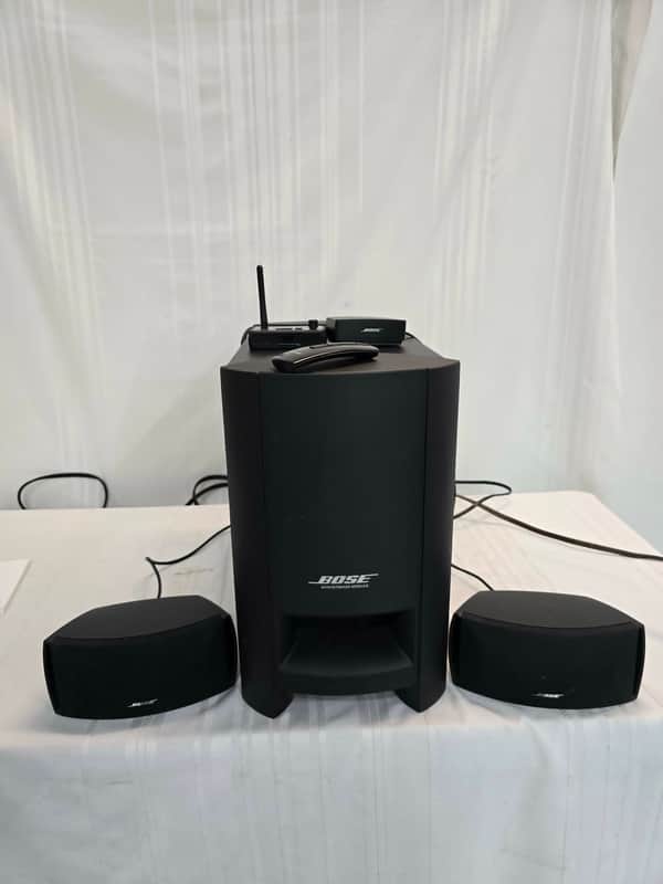 Bose Cine Mate Series II - Digital Home Theater Speaker System - Black image 1