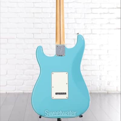 Fender Player II Stratocaster Electric Guitar - Aquatone Blue with Maple Fingerboard (StratP2MABd1) image 5