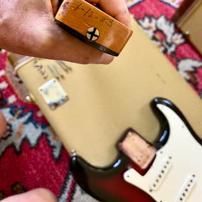 Fender Fender Stratocaster ‘62 AVRI (American Vintage Reissue) Fullerton Era 1982- 3 tone sunburst 1982 - Sunburst image 9