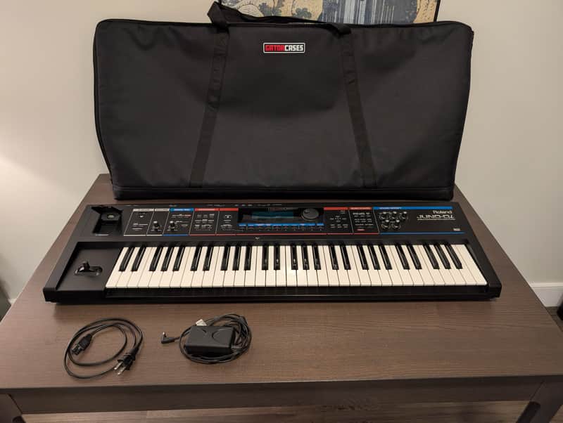 Roland Juno Di 61-Key Synthesizer