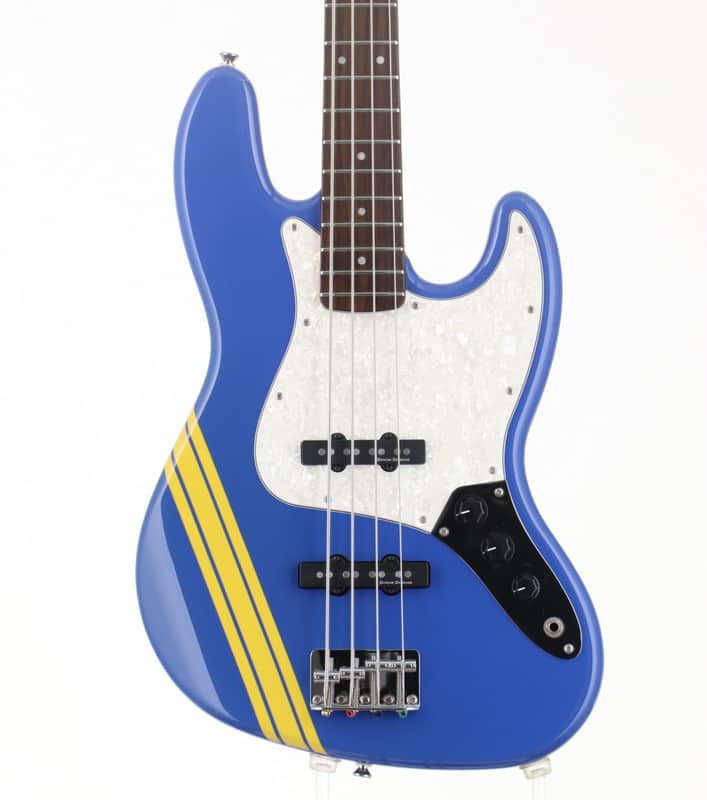 ベース Squier SCANDAL TOMOMI JazzBass Bluetus SQUIER Tomomi Jazz Bass Bluetooth Sky Blue SCANDAL Signature