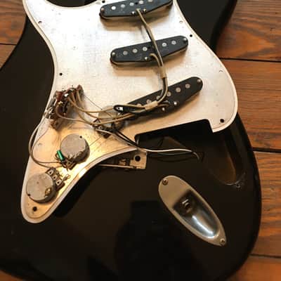 Fender ST57-85  | MIJ 1985 | E-Serial | Lacquer image 8