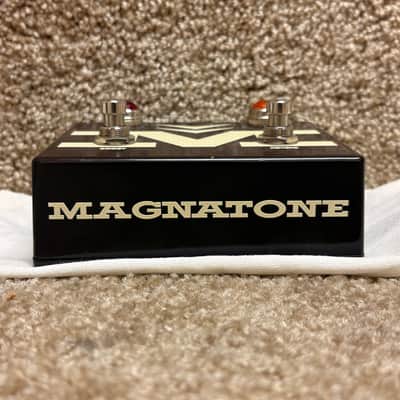 Magnatone 2-Button Boost Reverb Footswitch image 3