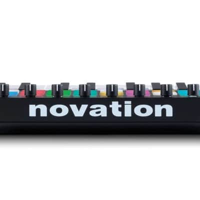 Novation LAUNCHKEY MINI MK3 Controllers image 4