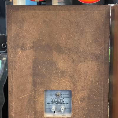 KLH M-seventeen Vintage speakers image 13