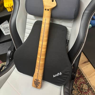Musikraft Kramer pacer body and holy grail neck 2025 - Aged oil image 3