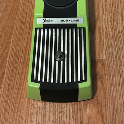 Fender Sub-Lime Bass Fuzz 2000s - Green image 1