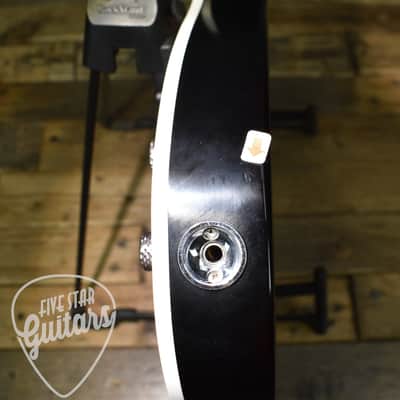 Pre-Owned Fender American Ultra Luxe Vintage '60s Custom Telecaster - 3-Color Sunburst with Hardshell Case image 24