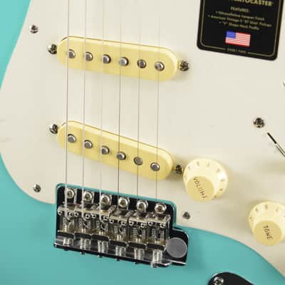 Fender American Vintage II 1957 Stratocaster Sea Foam Green Maple Fingerboard image 3