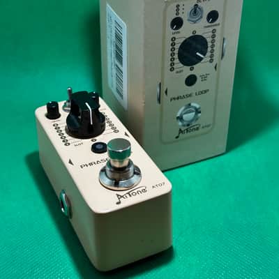 Akai U400 Riff-O-Matic Variable Tempo Phrase Sampler | Reverb