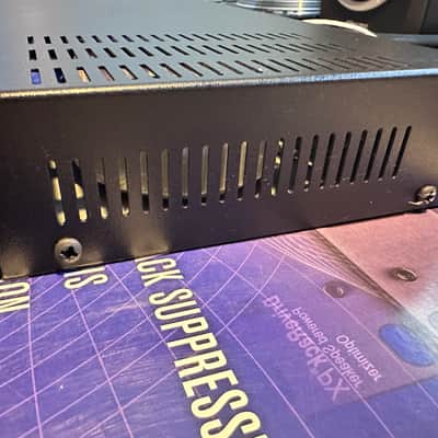 dbx DriveRack PA Complete Equalization and Loudspeaker Control System 2010s - Purple image 8