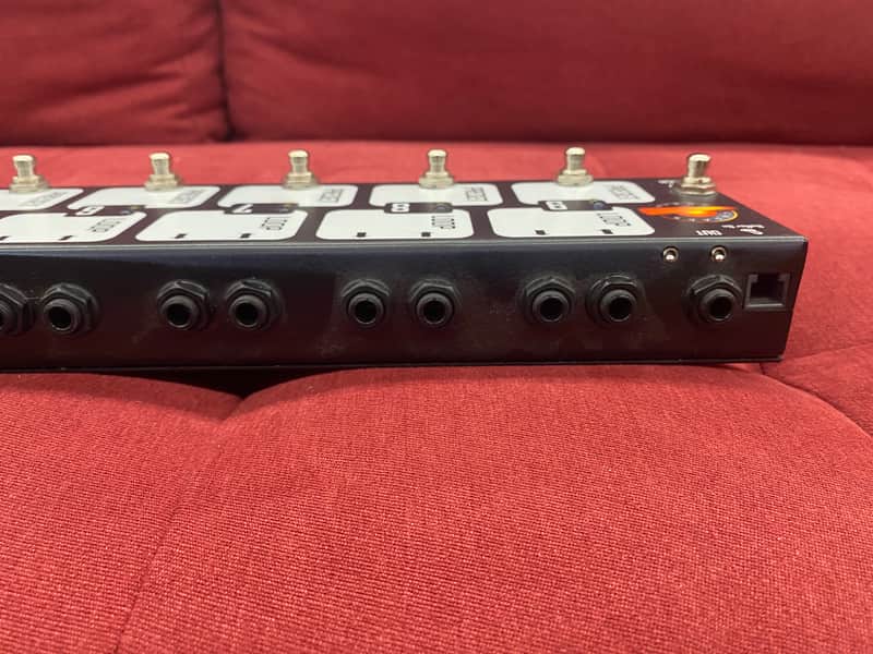 Cusack Music PBT9 Pedal Board Tamer w/ Pop Stop (9 Loop