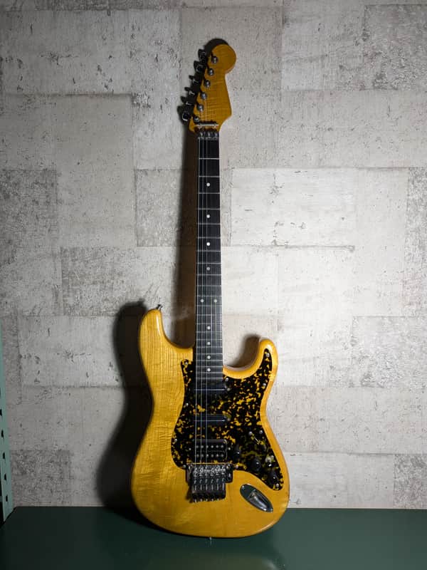 Custom Component Super Strat 80-90's Made in Japan Schecter Valley Arts Kind image 1