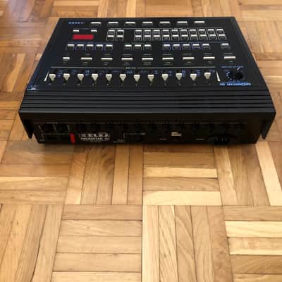 ☆ Rare ☆ Elka Drumstar 80 – Italo Disco Drum machine + RAM Card and Manuals! The Italian Linn Drum! image 7