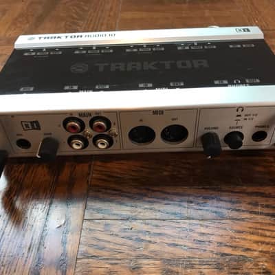 Native Instruments Audio 10 Interface image 2