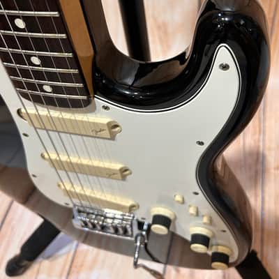 Fender Stratocaster Elite BLK 1983 + Case (Usado) image 8