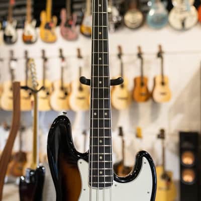 Fender Gold Foil Jazz Bass, Ebony Fingerboard, 2-Color Sunburst - Deluxe Gig Bag image 4