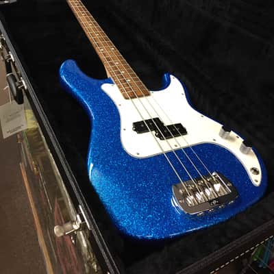 2020 G&L USA LB-100 || Blue Metal Flake ||  4-String Bass w/ Tolex Case image 4